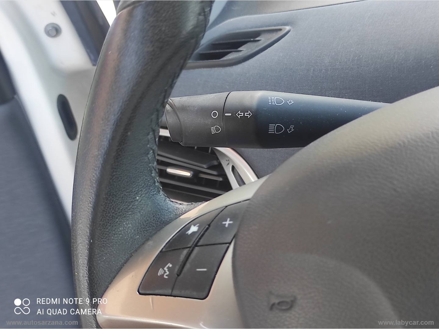 Ypsilon 1.0 FireFly 5p.S&S Hyb. Eco Gold - immagine 18
