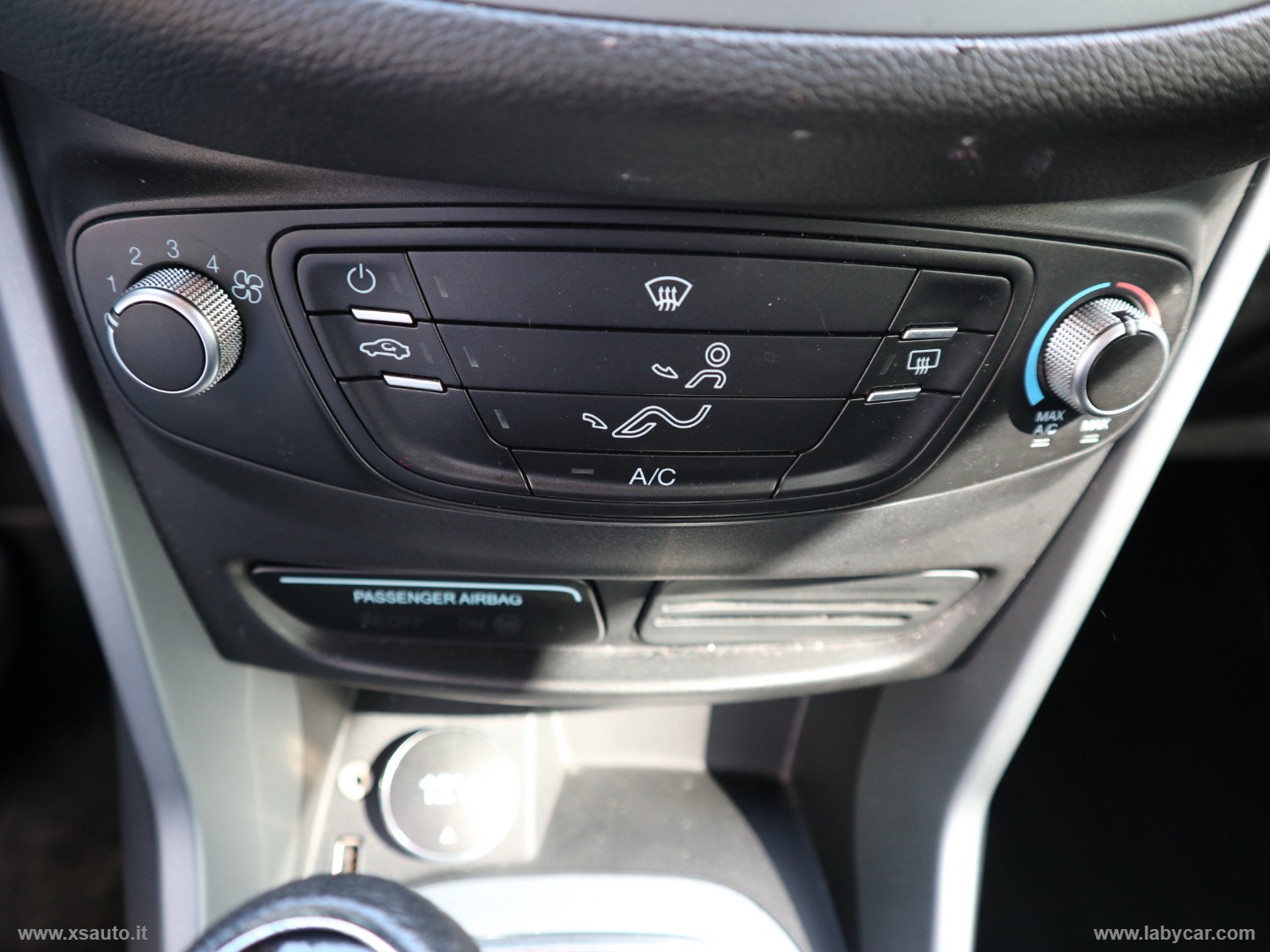 B-Max 1.0 EcoBoost 100 CV Titanium - immagine 18