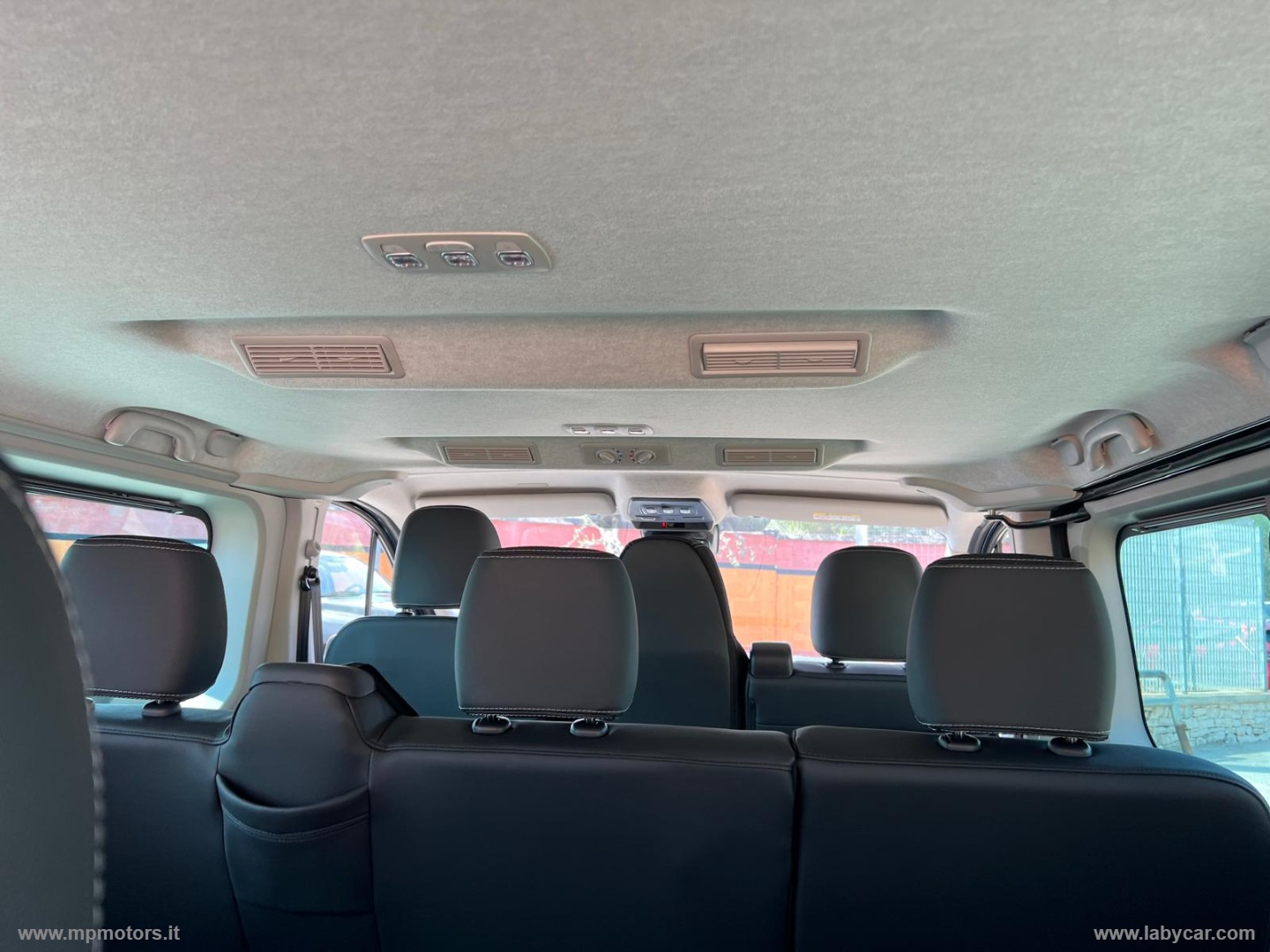 TRAFIC EQUILIBRE MY24 2.0 DCI 150CV 9 POSTI - immagine 18