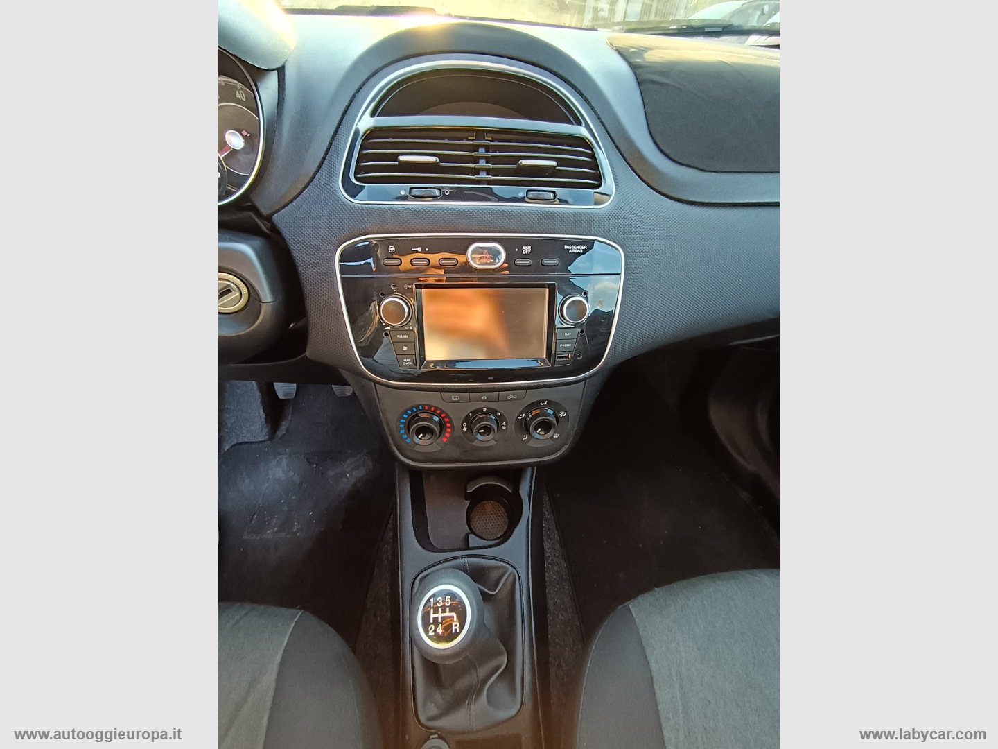 Punto 1.2 8V 5p. LOUNGE POSS. IMPIANTO GPL - immagine 18