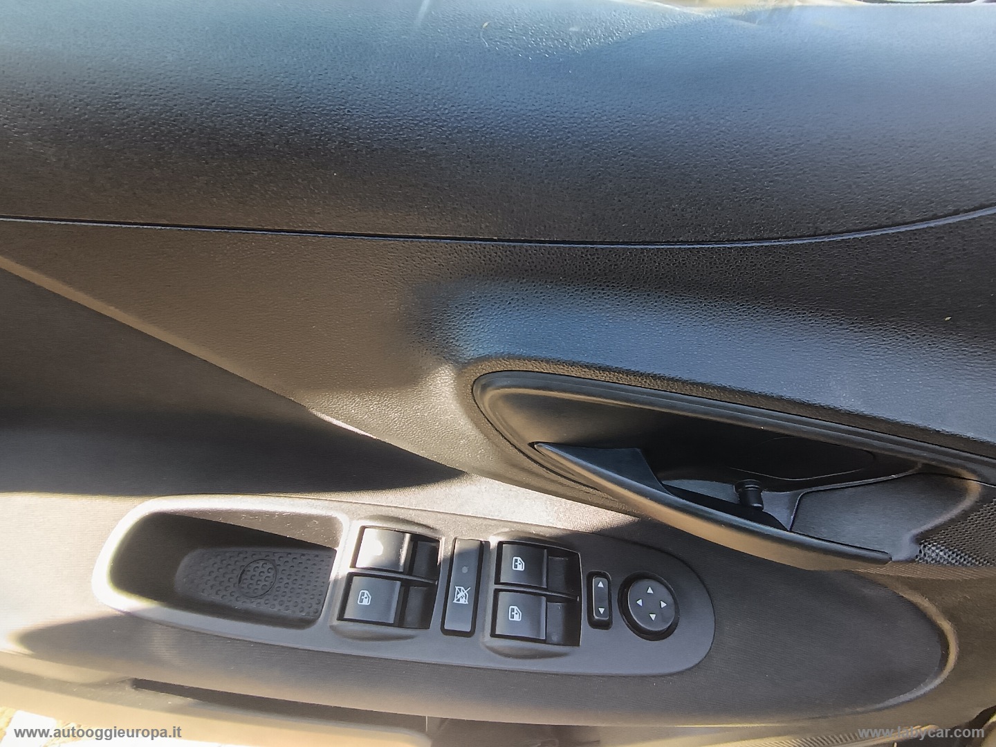 Punto 1.4 8V 5p. Easypower Lounge - immagine 18