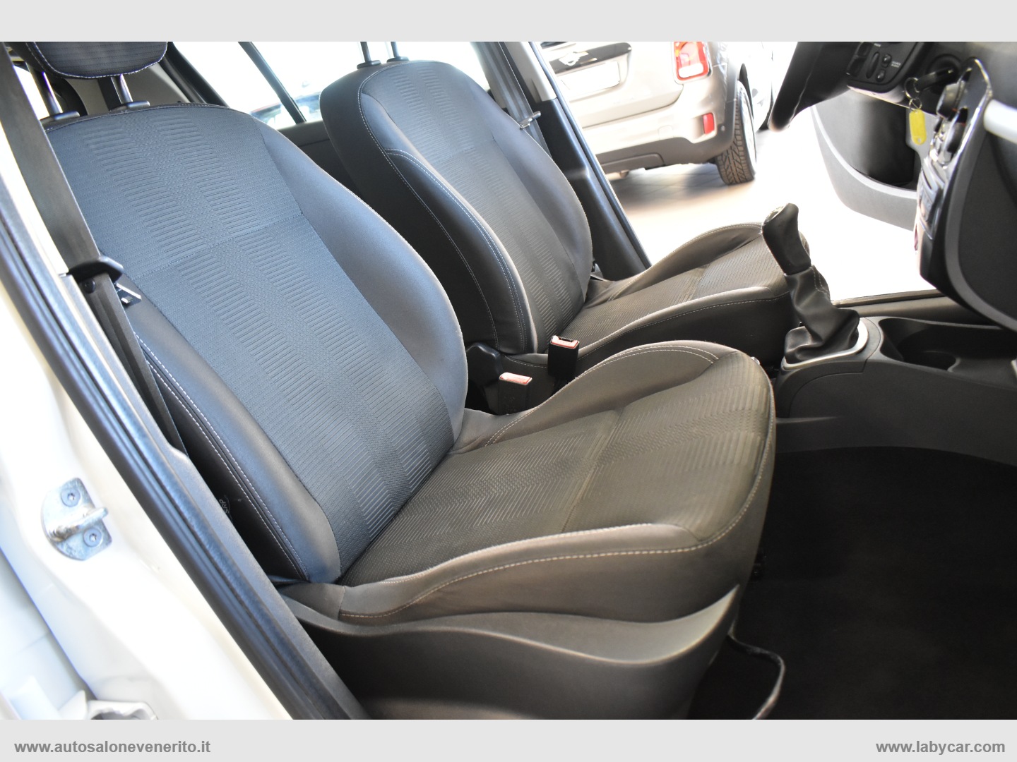 Clio 1.2 5p. Dynamique - immagine 18