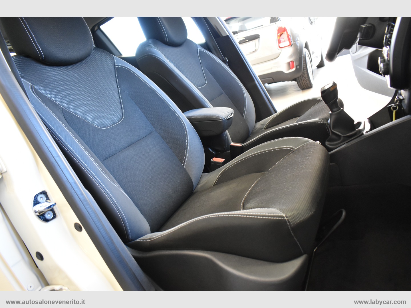 Clio dCi 8V 75 CV S&S 5p. Energy Intens - immagine 18