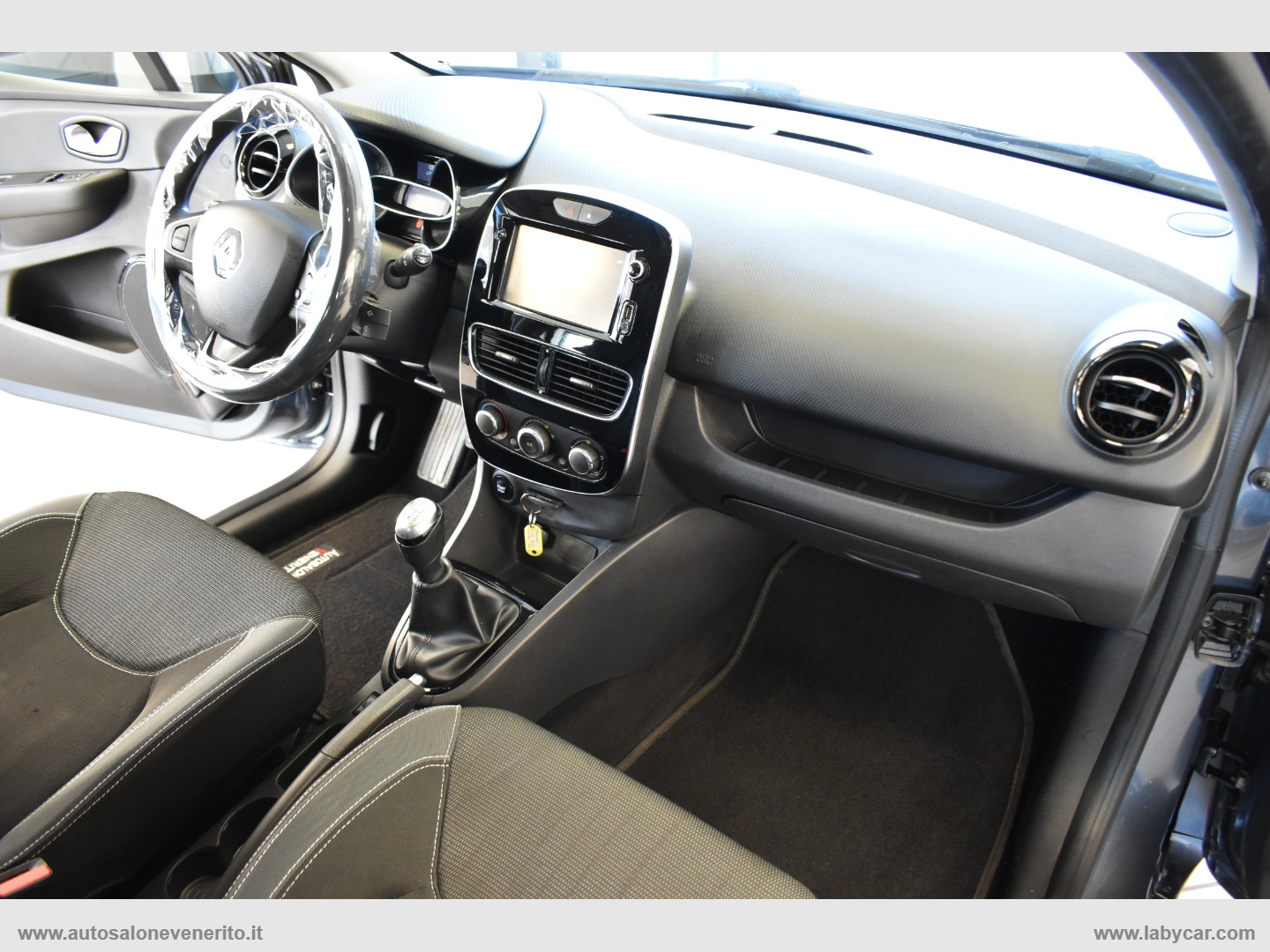 Clio dCi 8V 90 CV S&S 5p. Energy Intens - immagine 18