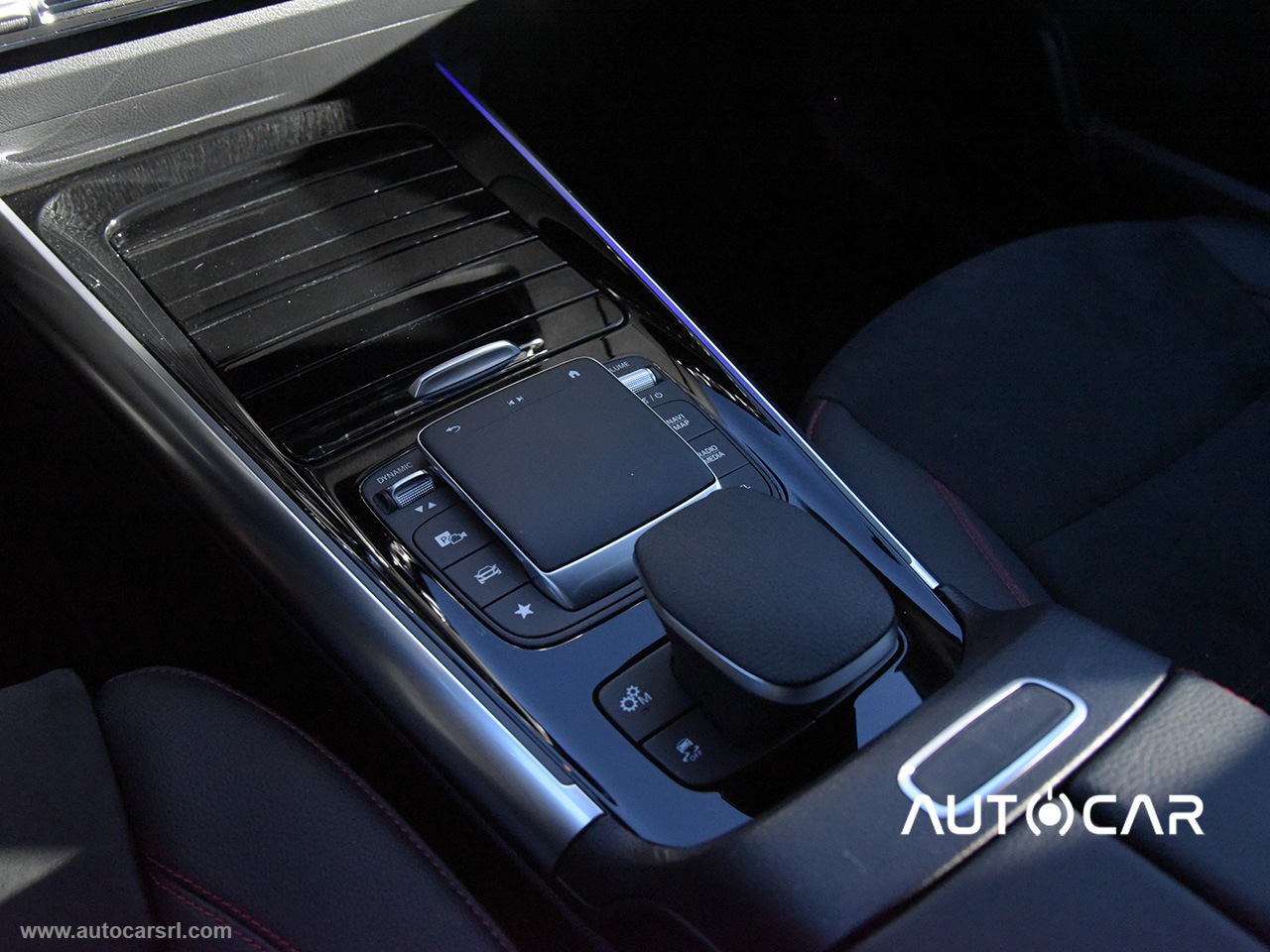 GLA 35 4Matic AMG - immagine 18