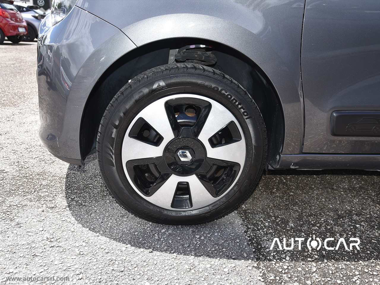 Twingo TCe 90 CV S&S Lovely - immagine 18