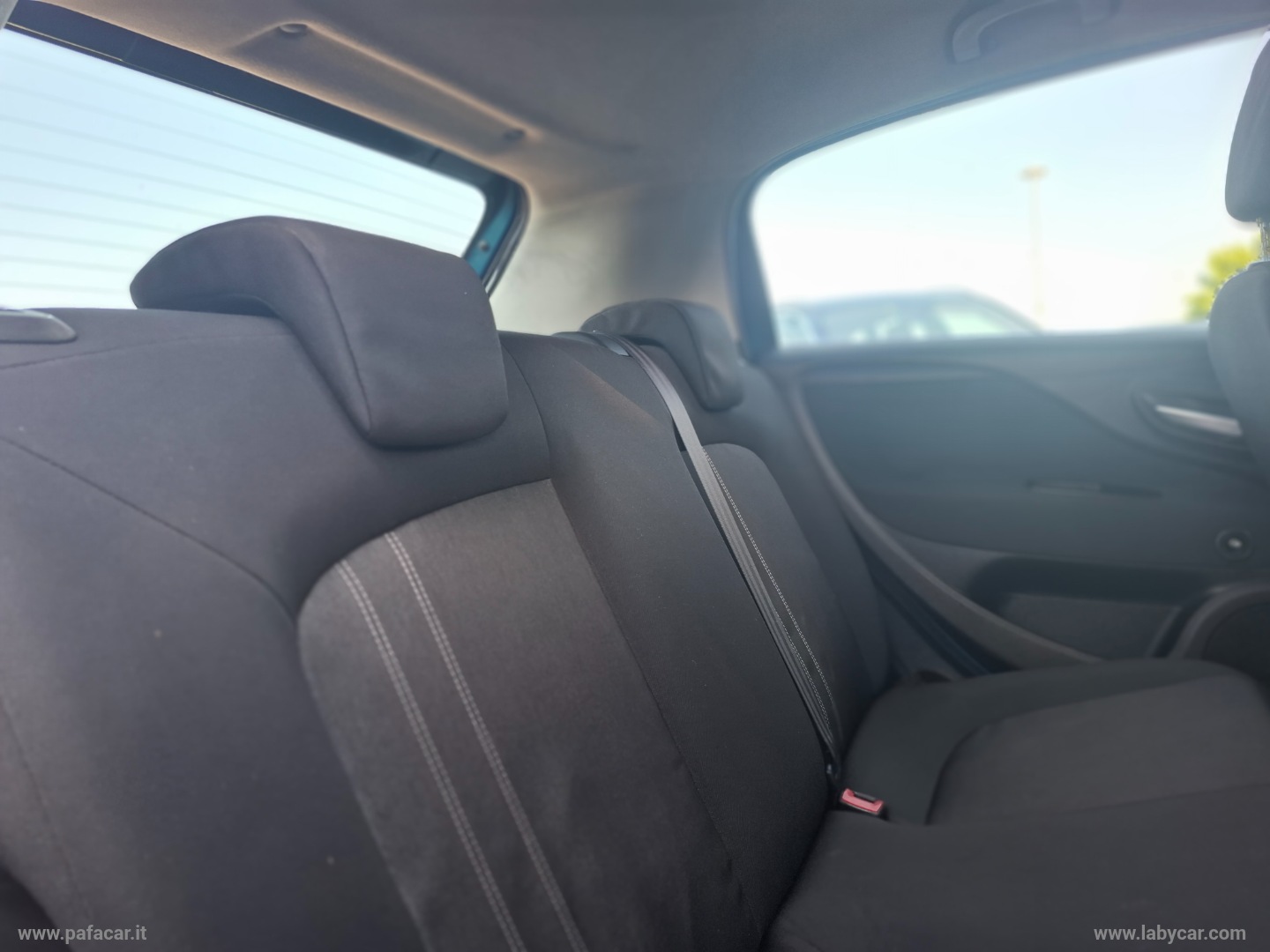 Punto 1.4 8V 5p. Natural Power Lounge - immagine 18