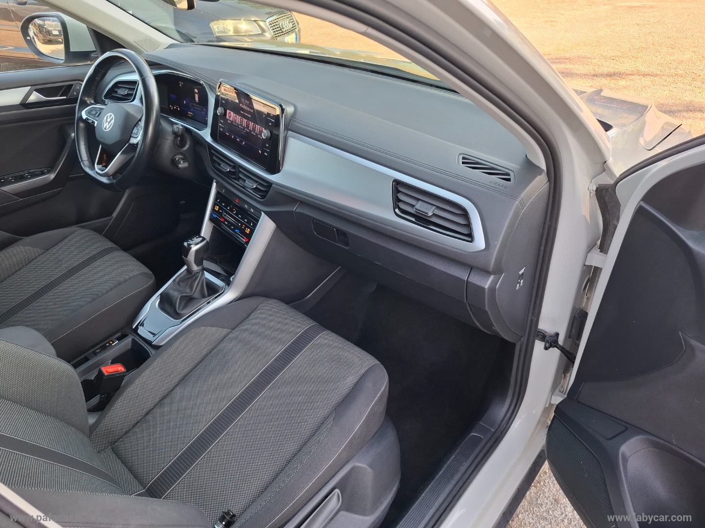T-Roc 1.5 TSI ACT DSG Life - immagine 18