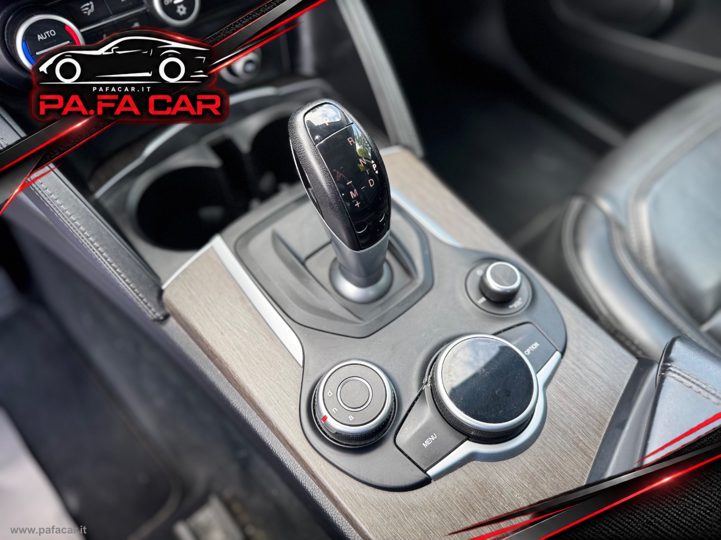 Stelvio 2.2 T.diesel 210 CV AT8 Q4 Exec. - immagine 18