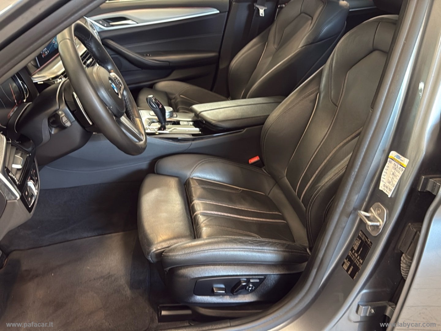 520d aut. Touring Msport - immagine 18