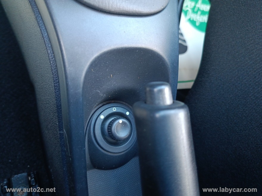 Duster 1.5 dCi 110 S&S 4x2 SL Urb. Expl. - immagine 18