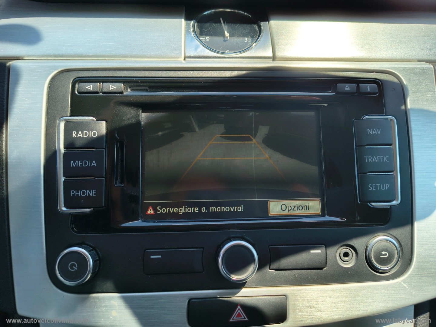 Passat Var. 2.0 TDI Highline BlueM.Tech - immagine 18