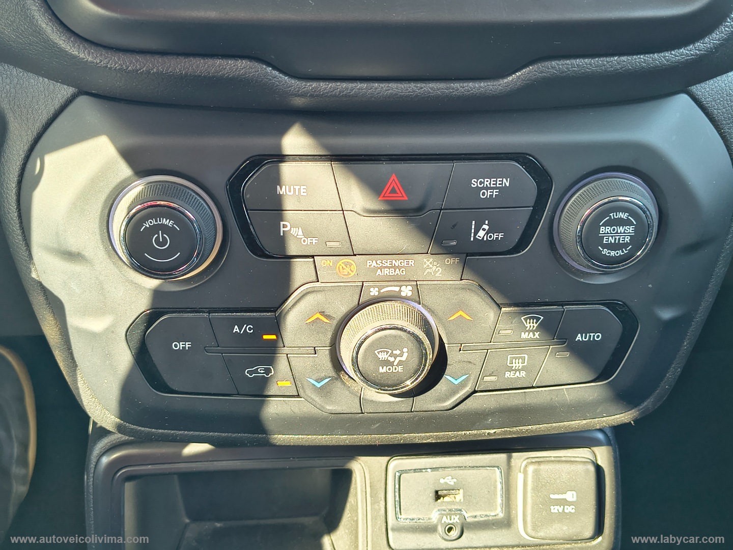 Renegade 1.6 Mjt 130CV Limited - immagine 18