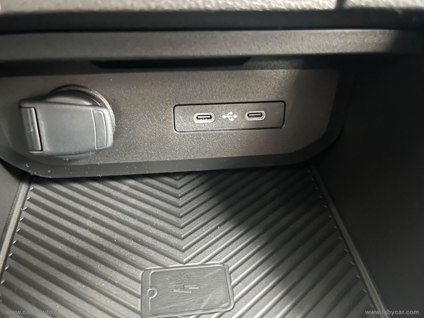 Duster Eco-G 120 CV Journey NO VINCOLI FINANZIARI - immagine 18