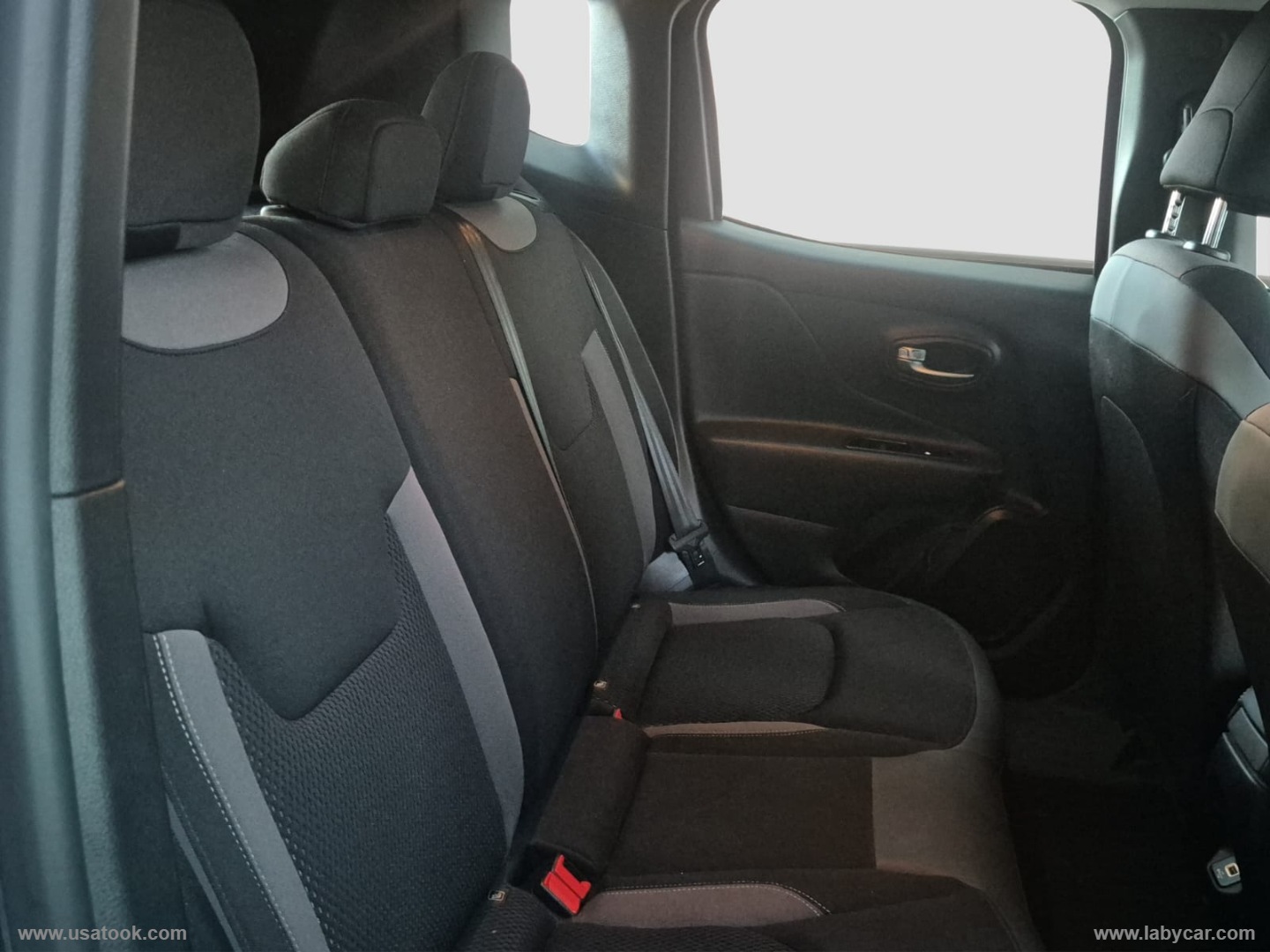 Renegade 1.5 T4 MHEV Limited IBRIDO BENZINA/ELETTRICO - immagine 18