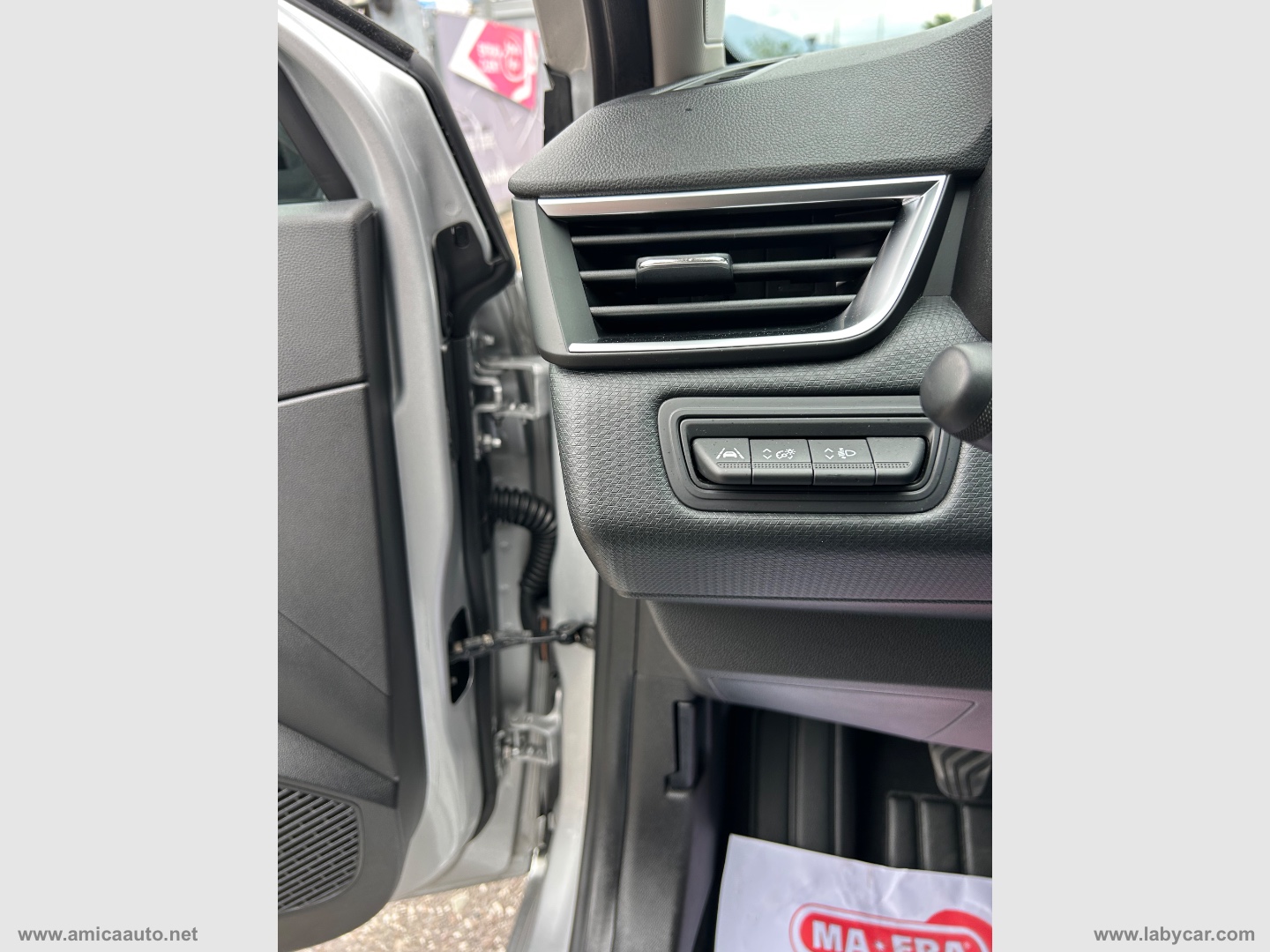 Clio TCe 90 CV 5p. Equilibre - immagine 18