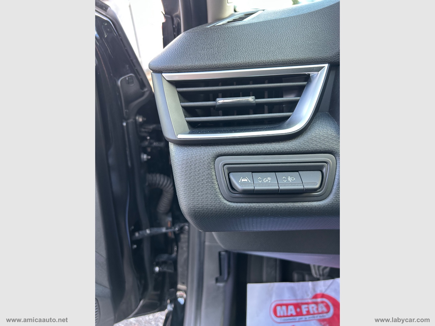 Clio TCe 90 CV 5p. Equilibre - immagine 18