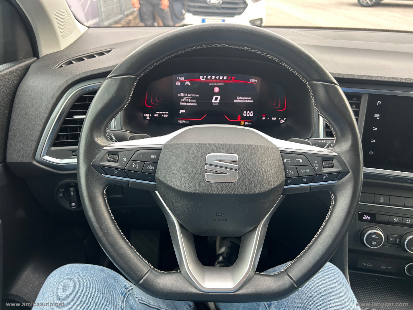 Ateca 1.5 EcoTSI DSG Business - immagine 18