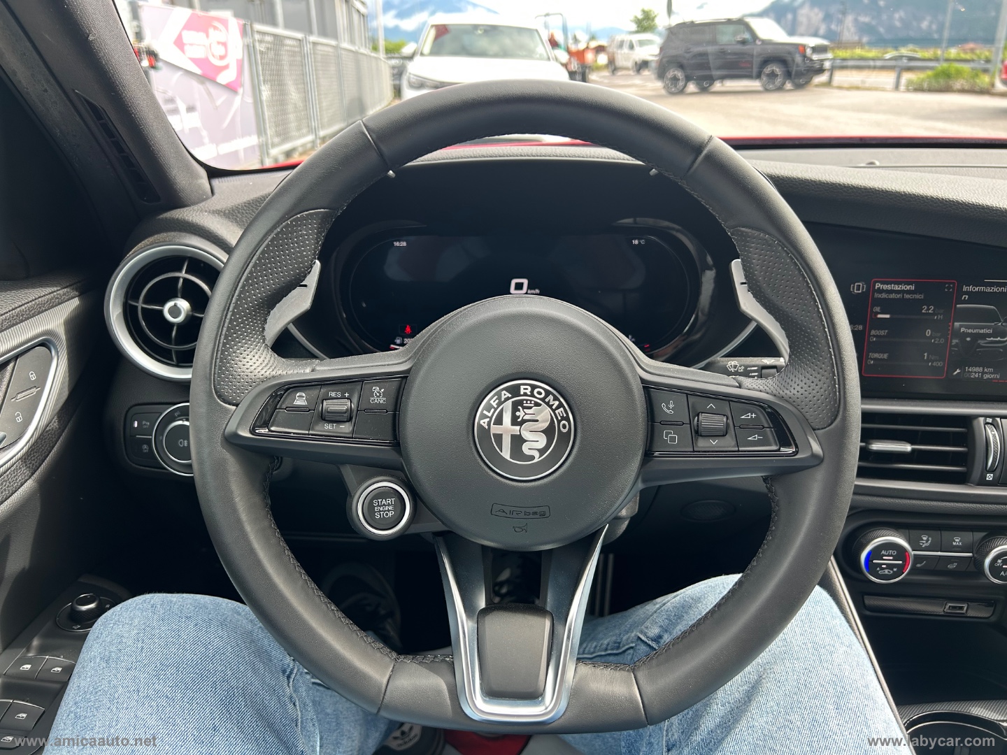 Giulia 2.0 Turbo 280CV AT8 AWD Q4 Veloce KM 10.700 - immagine 18