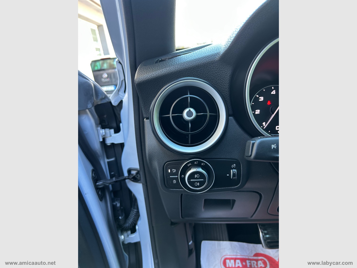 Stelvio 2.2 T.d. 190 CV AT8 Q4 Sup. Bus. - immagine 18