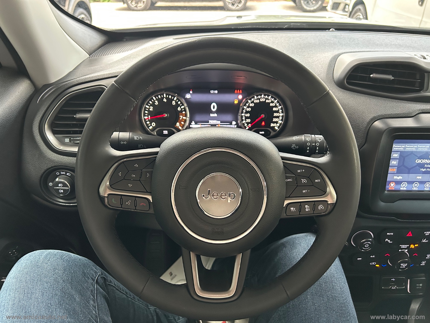 Renegade 1.0 T3 Limited - immagine 18