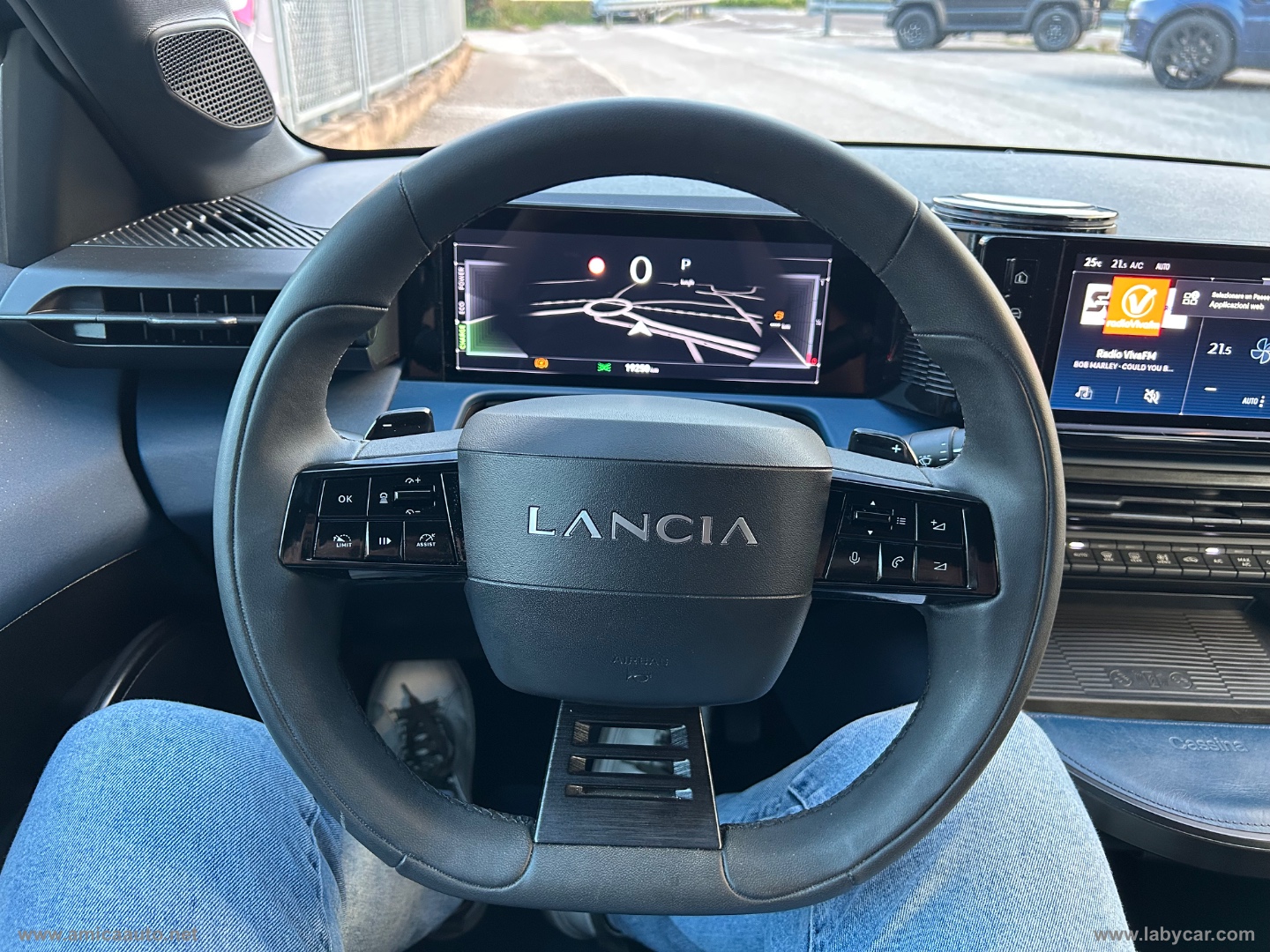 Ypsilon Hybrid e-DCT Ed.Limitata Cassina - immagine 18