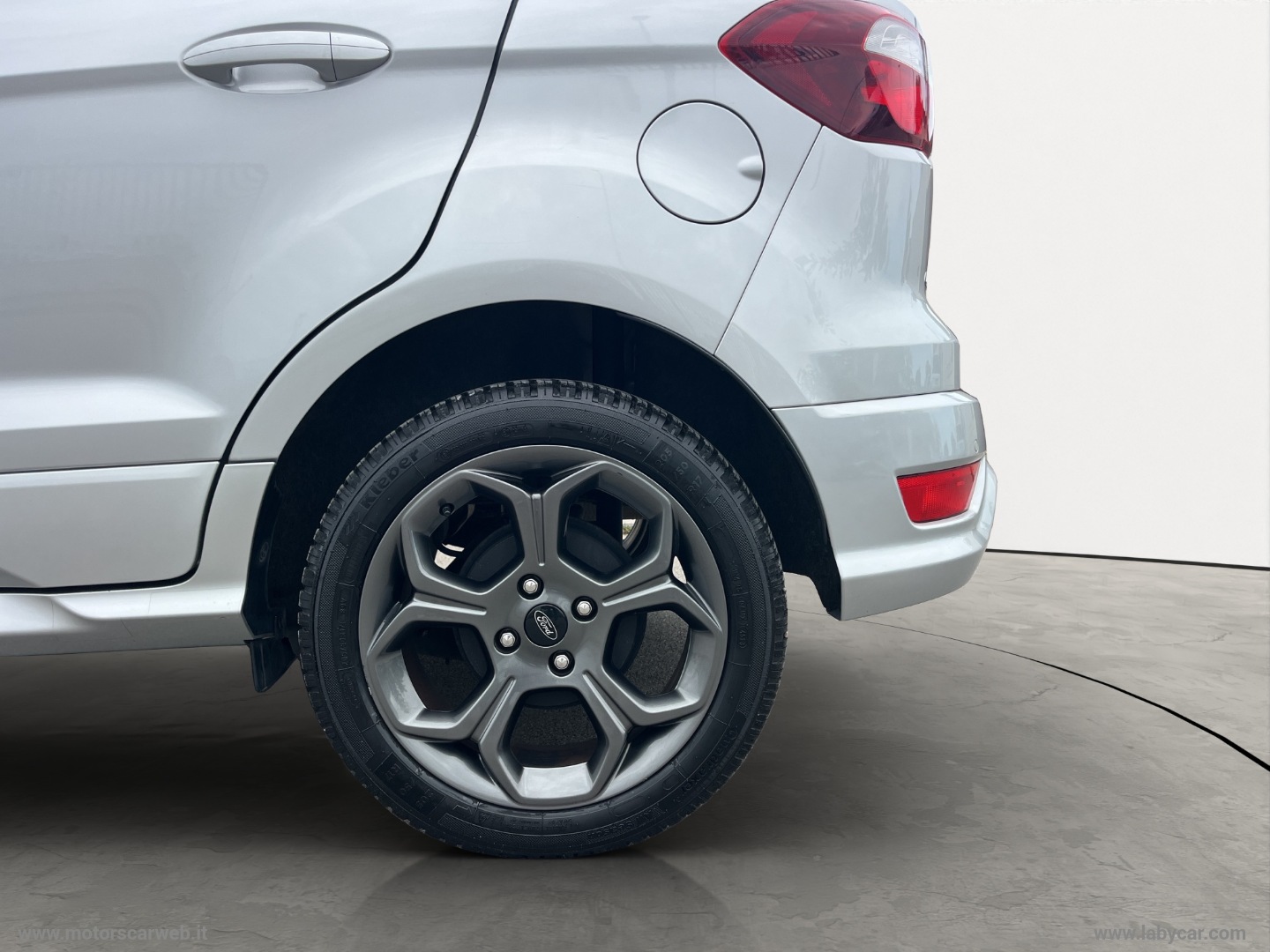 EcoSport 1.0 EcoBoost 125 CV S&S aut. ST-Line - immagine 18