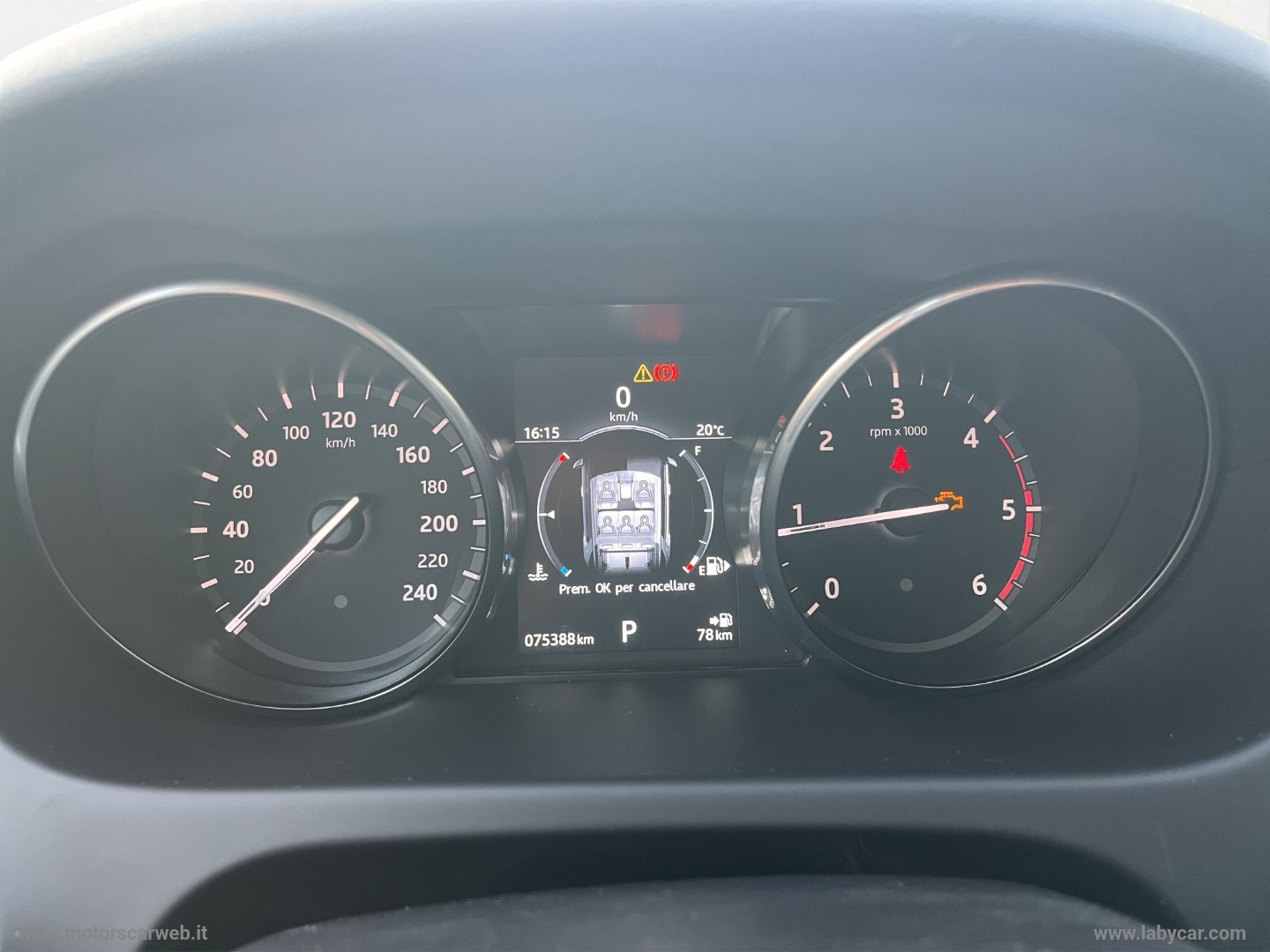 Discovery Sport 2.0 TD4 150CV Door All Wheel Drive - immagine 18