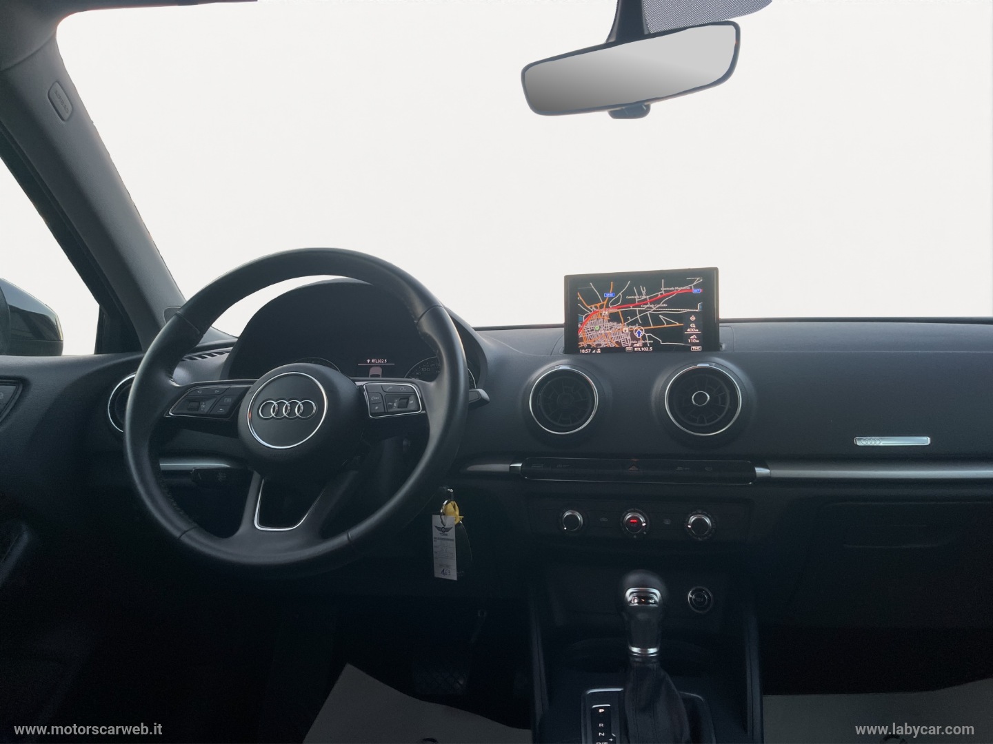 A3 SPB 2.0 TDI S tronic Business - immagine 18