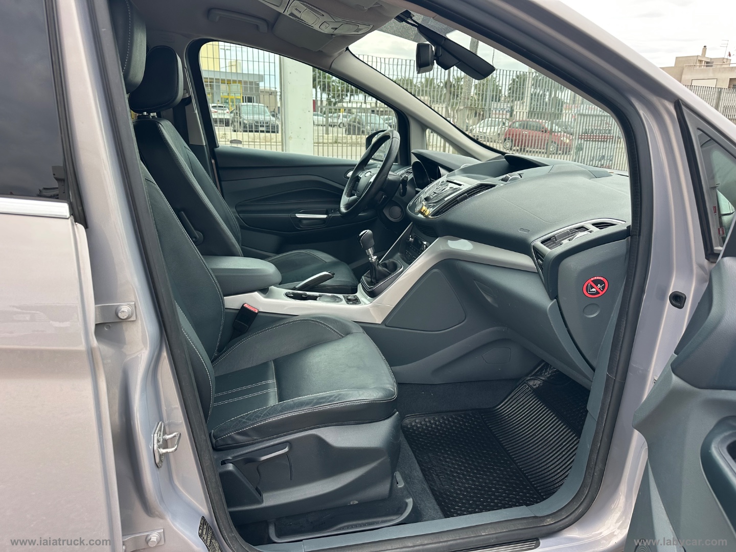 C-Max 1.6 TDCi 115 CV Plus - immagine 18