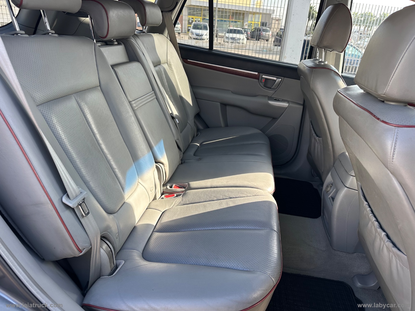 Santa Fe 2.2 CRDi VGT Active 5 p.ti - immagine 18