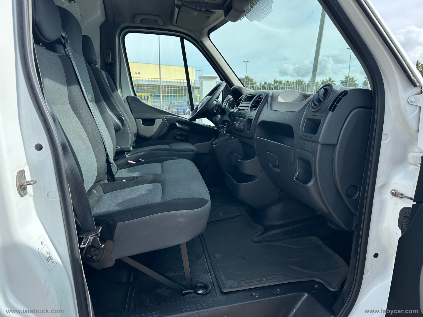 Master 2.3dCi150CV MAXI VOLUME TETTO ALTO GEMELLATO - immagine 18