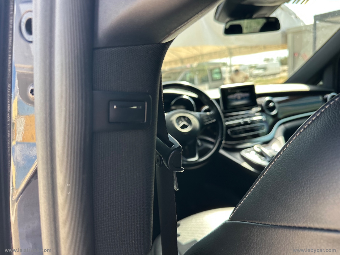 CLASSE V 250 d Aut. 4Matic Premium Extralong 8 POSTI - immagine 18