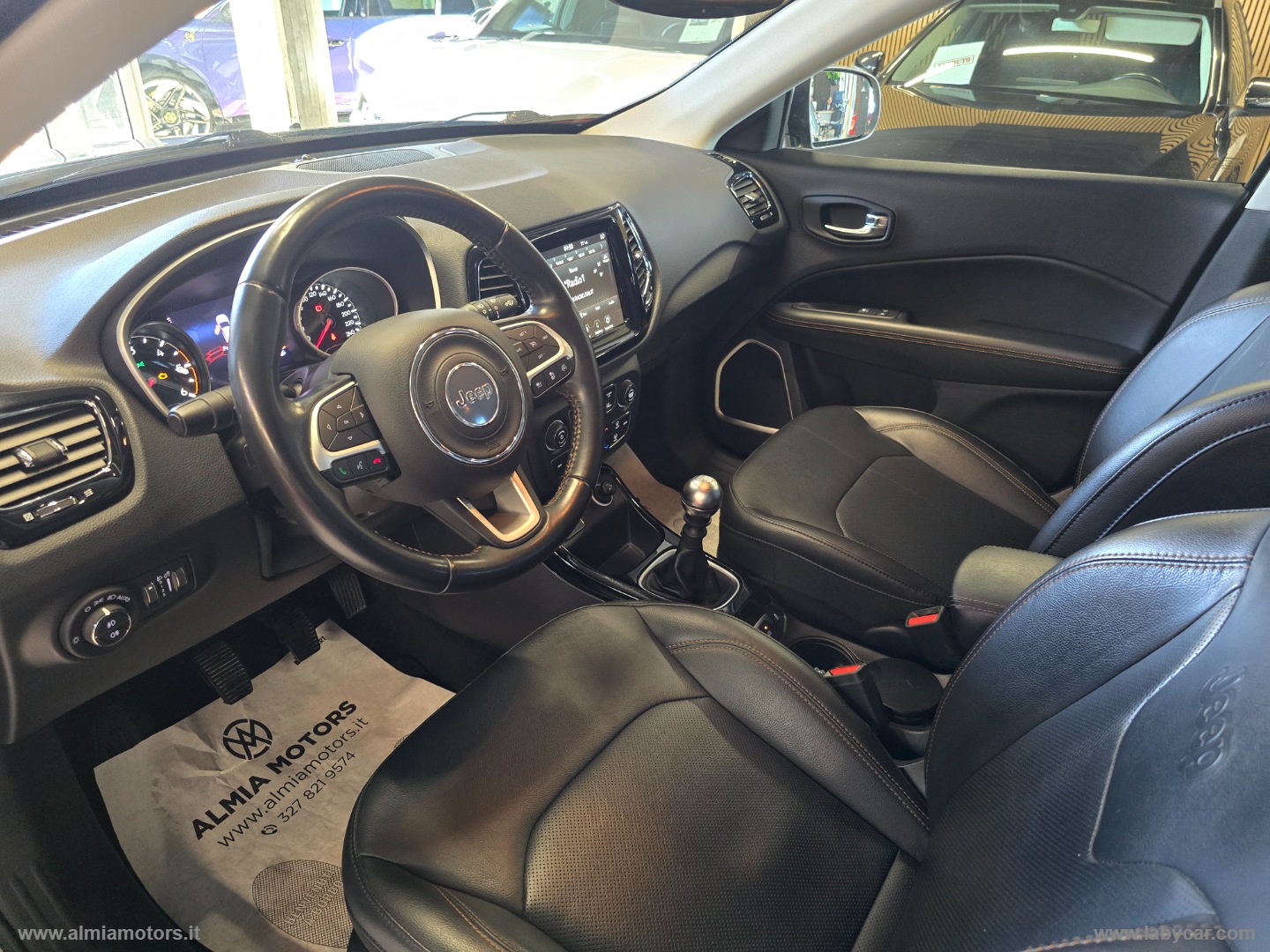 Compass 1.6 Mjt II 2WD Longitude - immagine 18