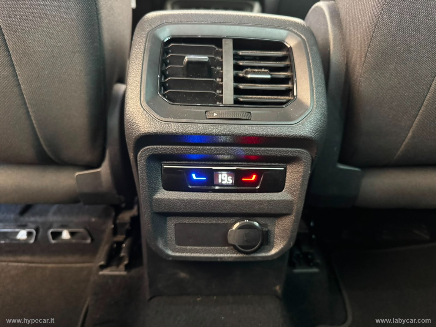 Tiguan 2.0 TDI 150 CV DSG Life - immagine 18