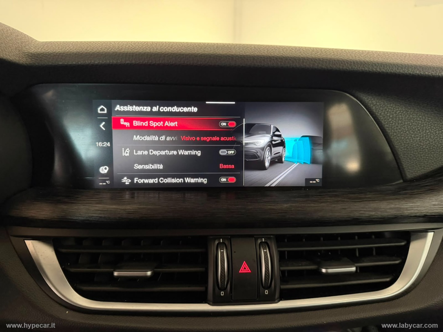 Stelvio 2.2 T.d. 190 CV AT8 Q4 Sup. Bus. - immagine 18