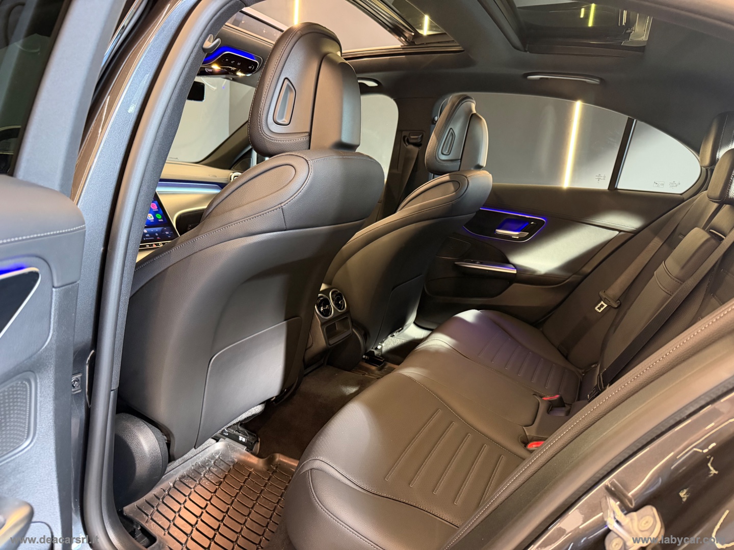 C 220 d Mild hybrid 4 MATIC AMG LINE PREMIUM PLUS - immagine 18