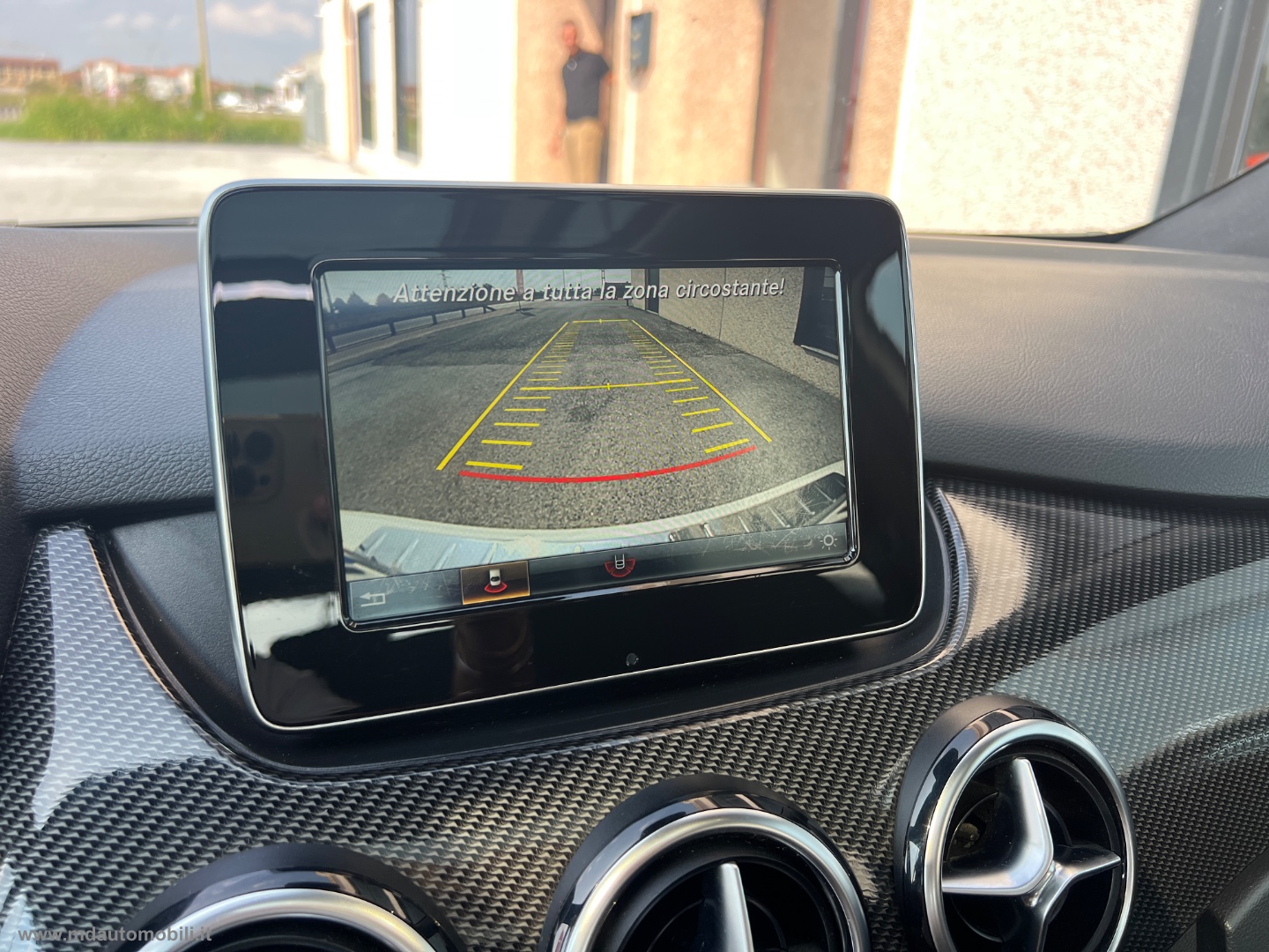 B 180 d Automatic Premium TETTO PACK AMG - immagine 18