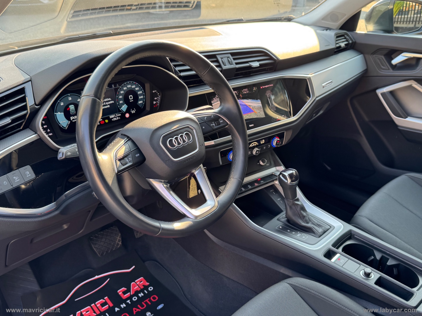 Q3 35 TDI S tronic Business Advanced - immagine 18
