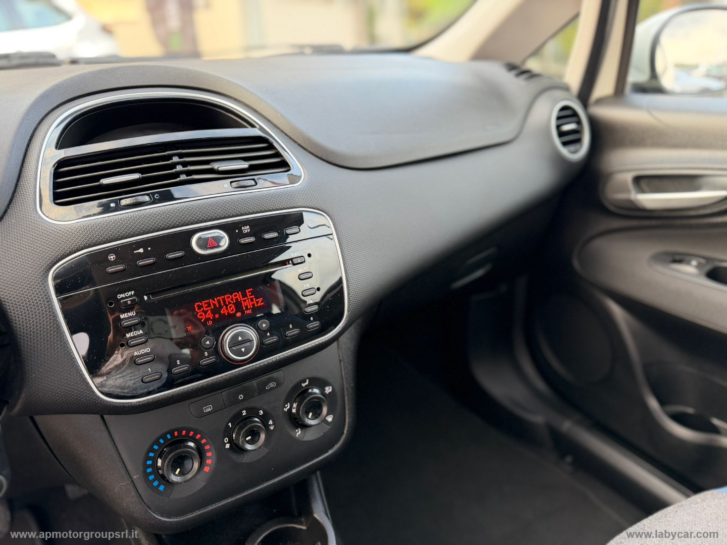 Punto 1.2 8V 3p. Pop - immagine 18