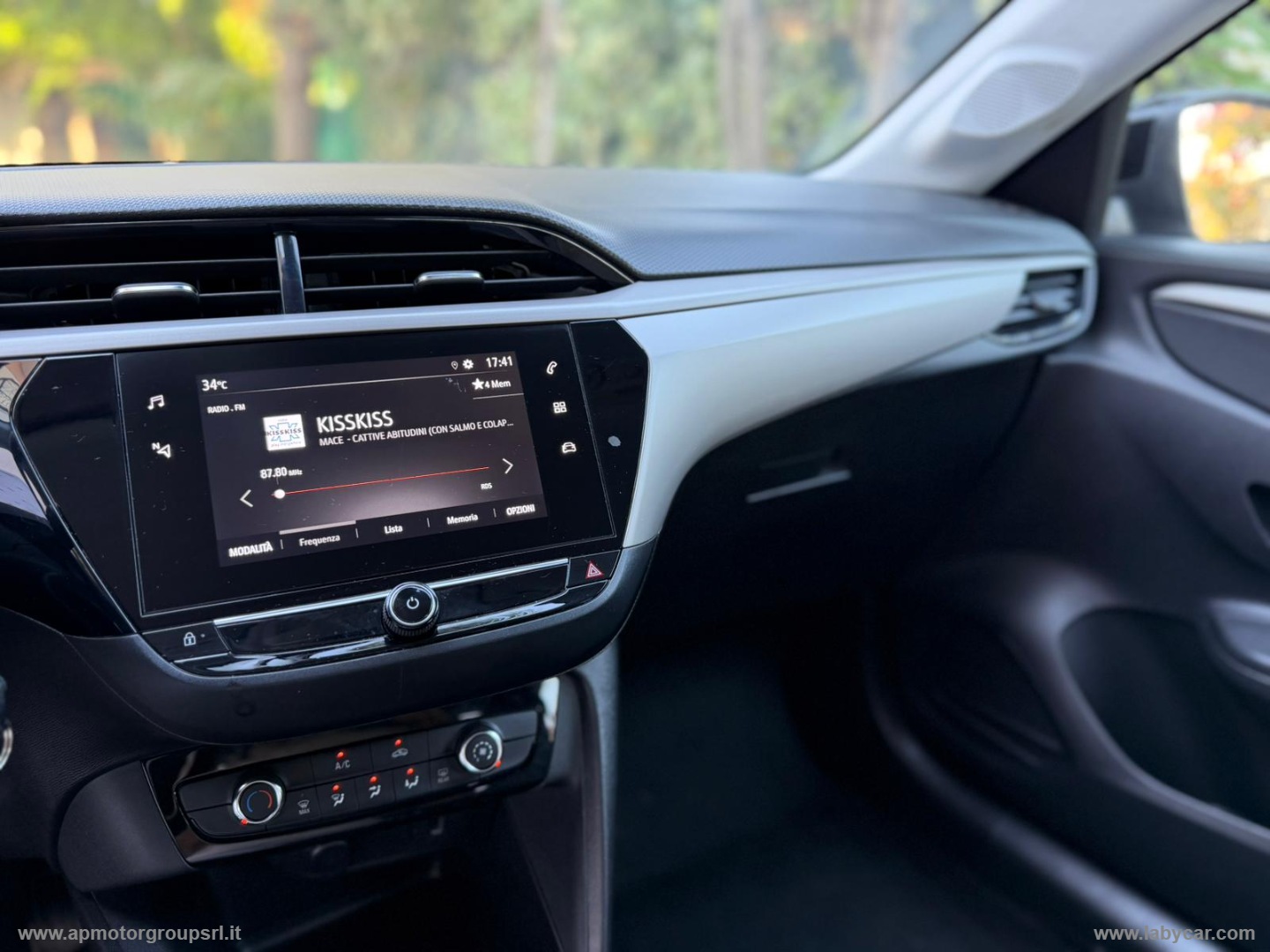 Corsa 1.2 Elegance - immagine 18