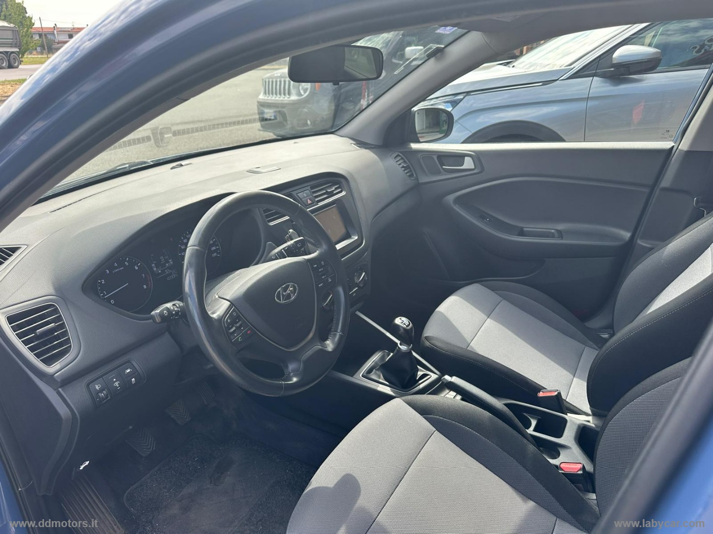 i20 1.2 84 CV 5p. Econext Comfort NEOPATENTATI/GPL - immagine 18