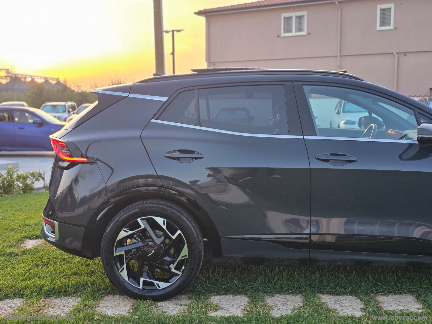 Sportage 1.6 CRDi MHEV DCT GT-line Plus TETTO PANORAMICO APRIBILE - immagine 18