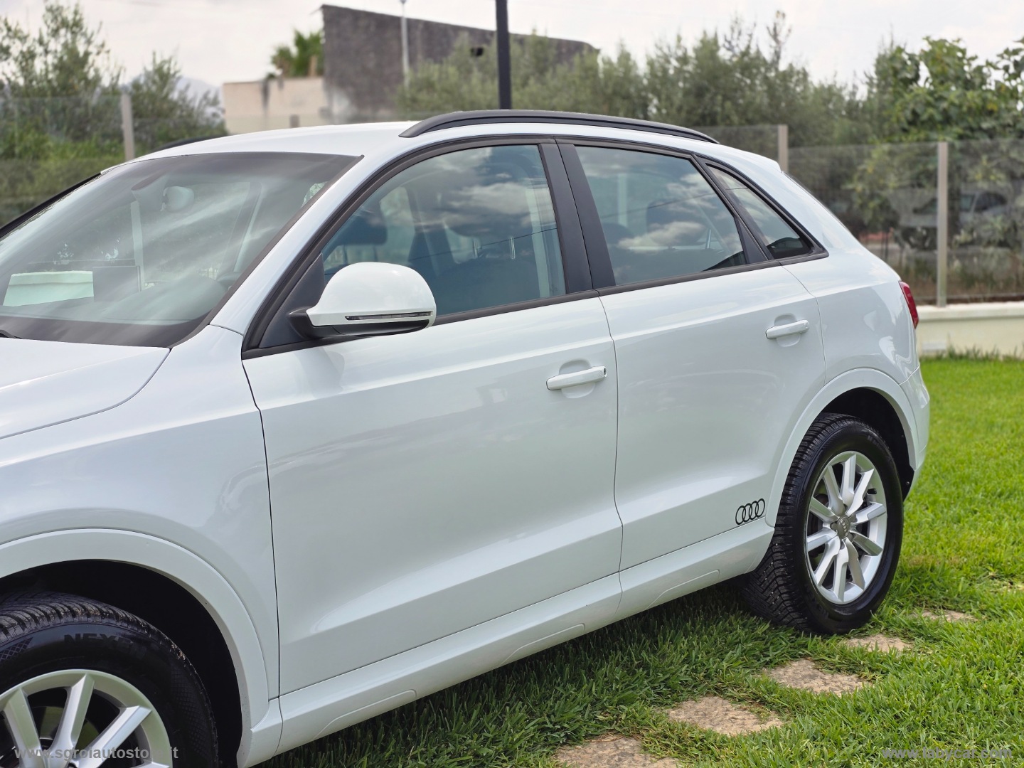 Q3 2.0 TDI Business - immagine 18