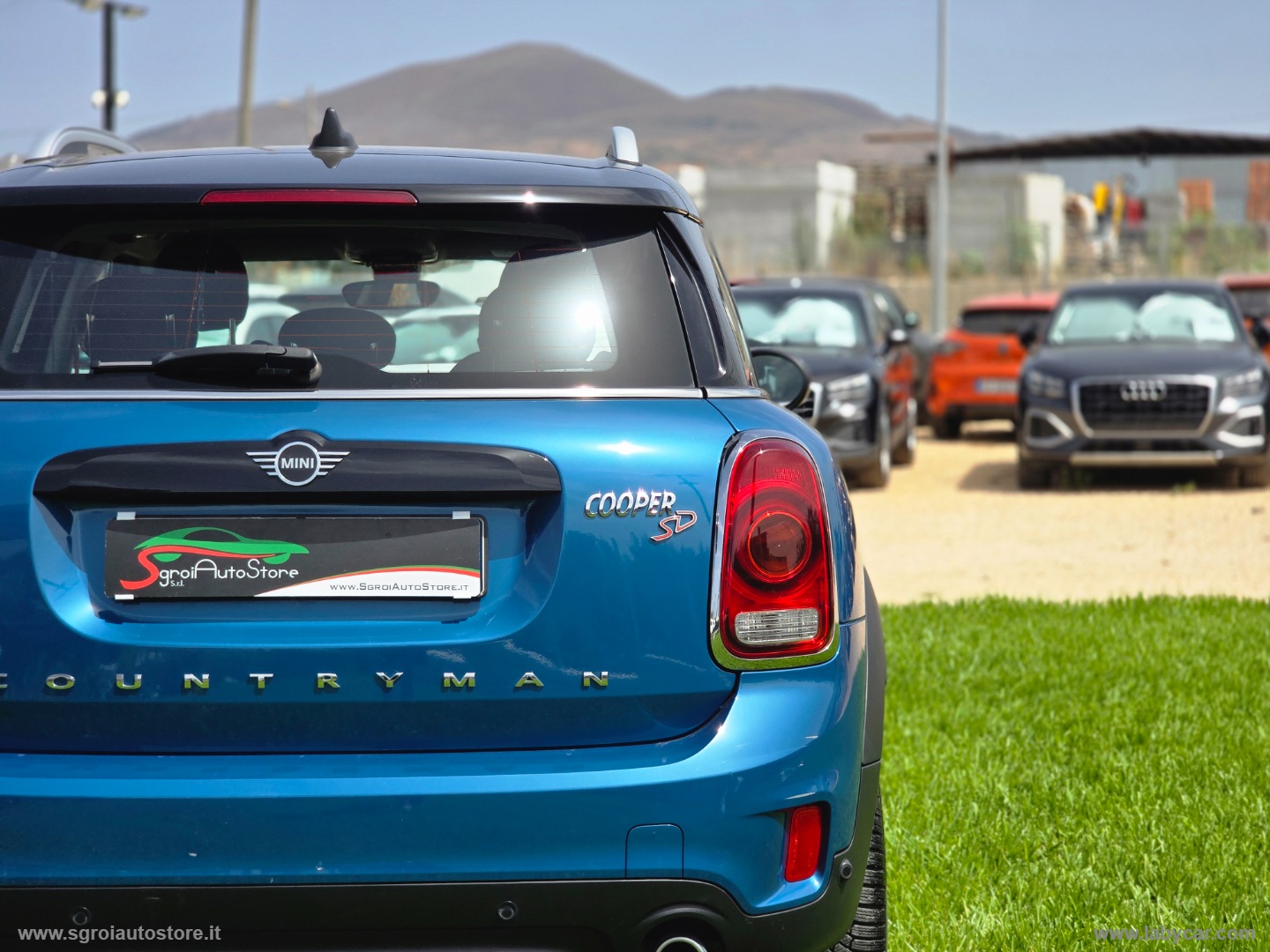 Mini Cooper SD Hype Countryman ALL4 Aut. - immagine 18