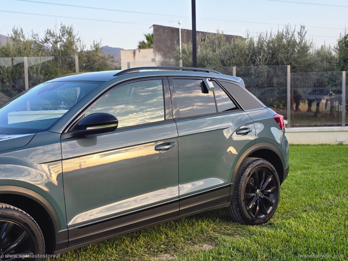 T-Roc 2.0 TDI SCR Style - immagine 18