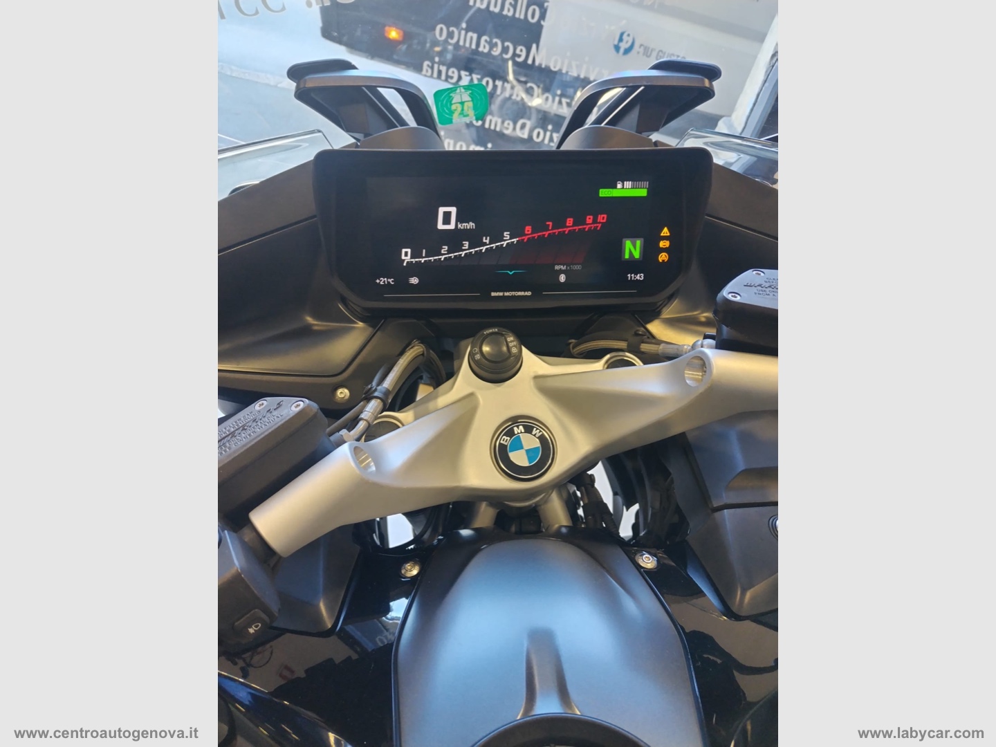 R 1250 RT - immagine 18