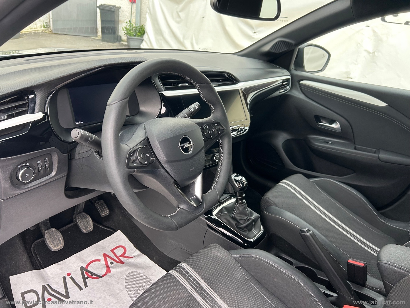 Corsa 1.2 100 CV Edition - immagine 18