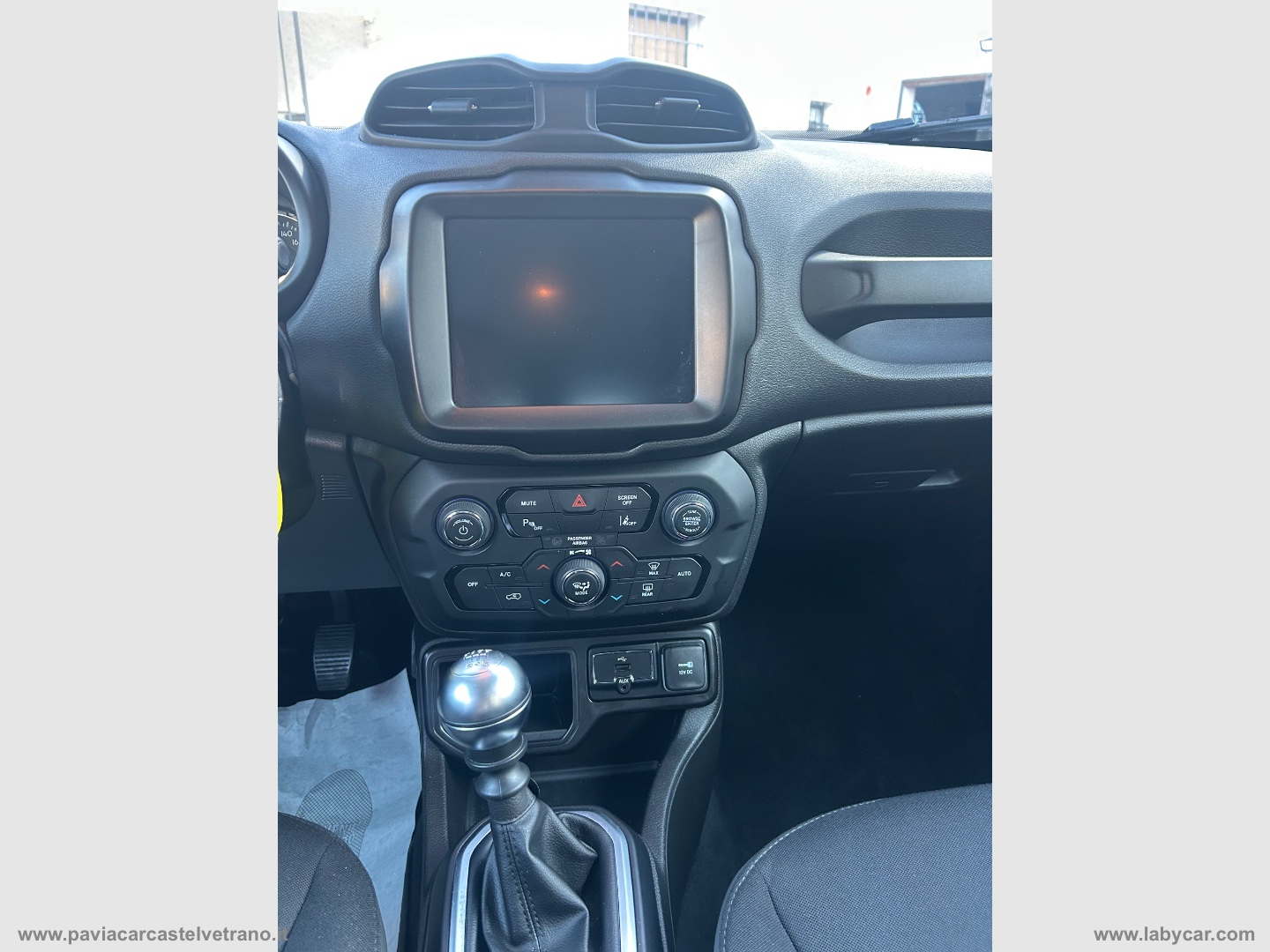 Renegade 1.6 Mjt 130CV Limited - immagine 18