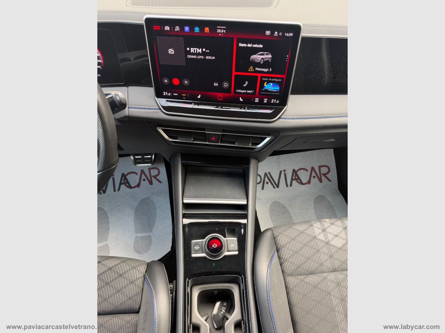 Tiguan 2.0 TDI 150 CV DSG R-Line - immagine 18